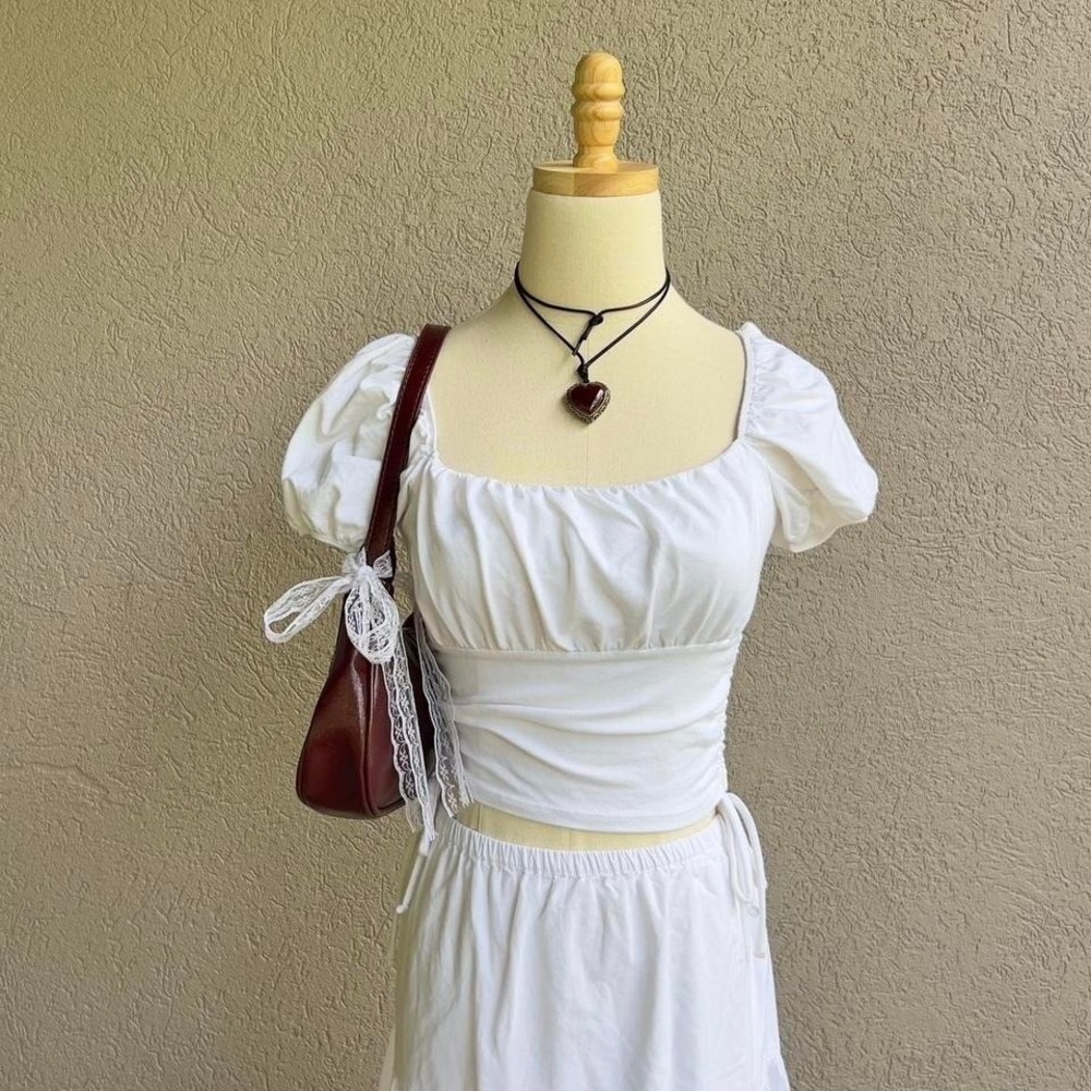 Hollister White Crop Top‎ Blouse Size Small Milkmaid Cottage Preppy